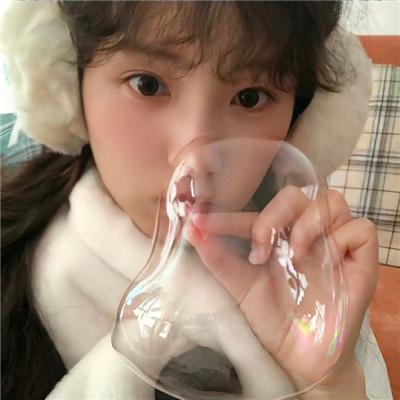 屋顶上的小飞人